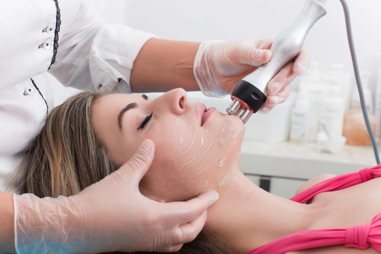 How to Take Care of Your Skin After Aesthetic Treatments in Abu Dhabi